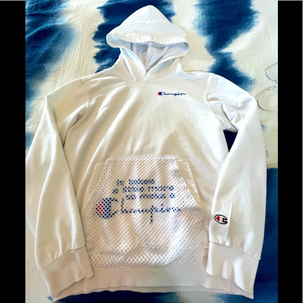 2-Champion boys lot🇺🇸  Hoodie & shorts sz 12